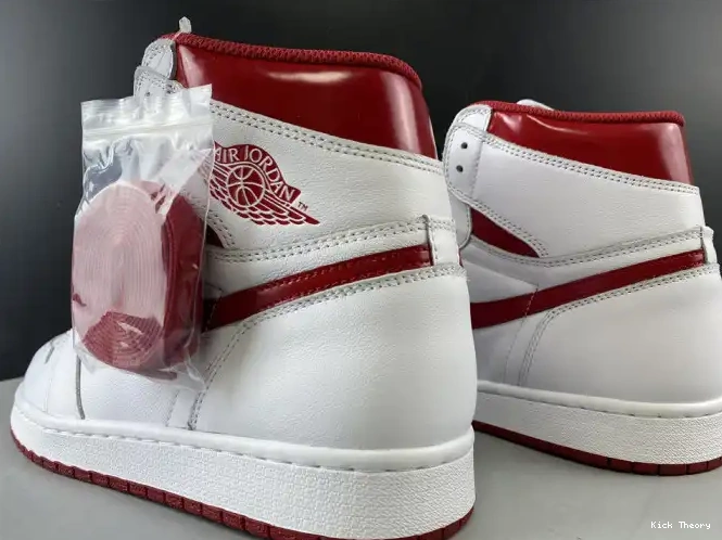 Kicktheory (2017) Metallic Air 1 Jordan Retro Red 555088-103 0523